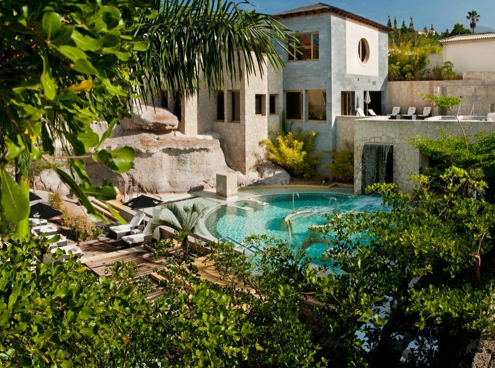 Bahia Del Duque Resort