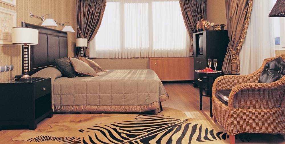 Divani Caravel