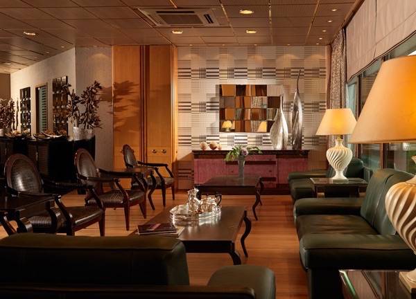 Divani Caravel