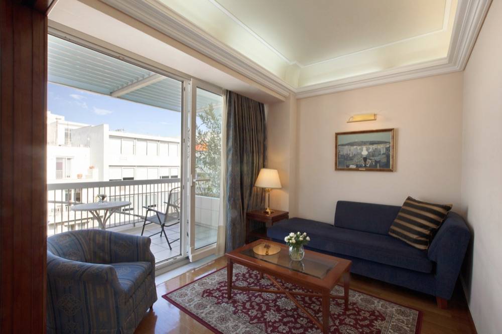 Electra Hotel