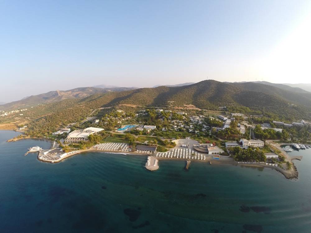 Hydra Beach Resort