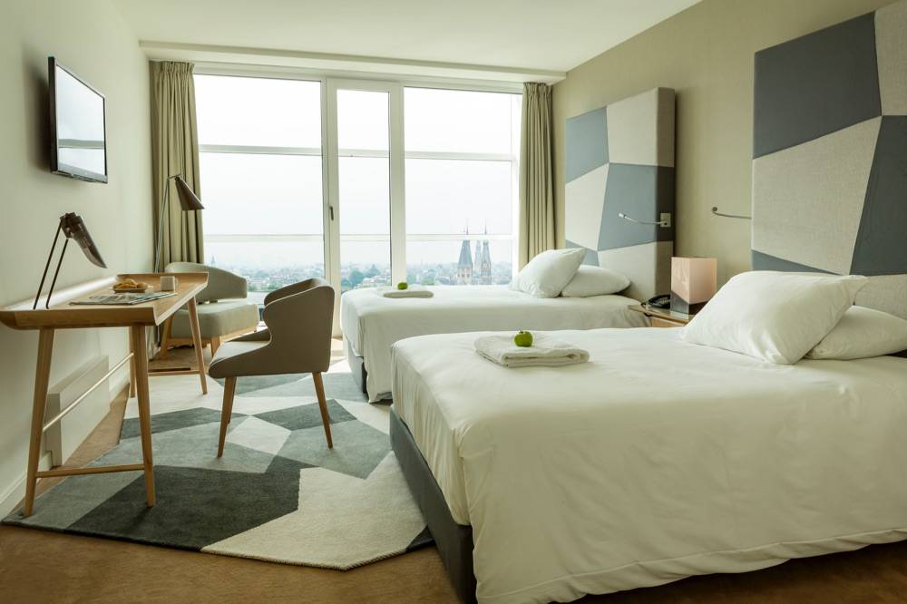 Room Mate Aitana