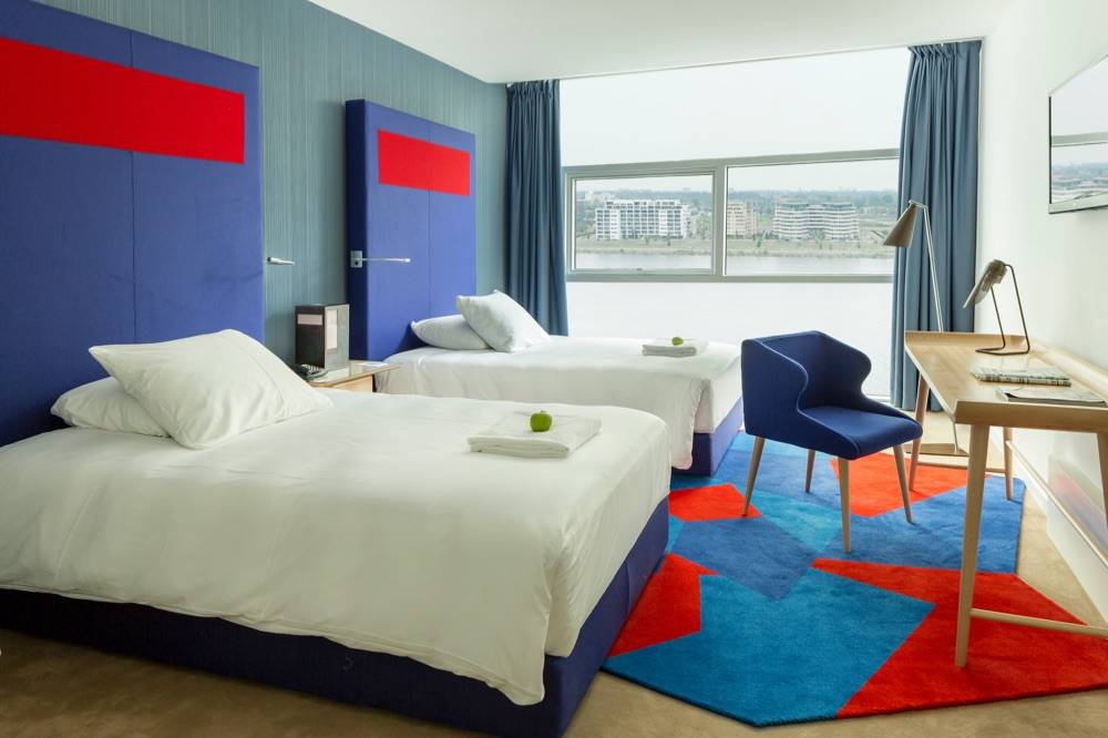 Room Mate Aitana
