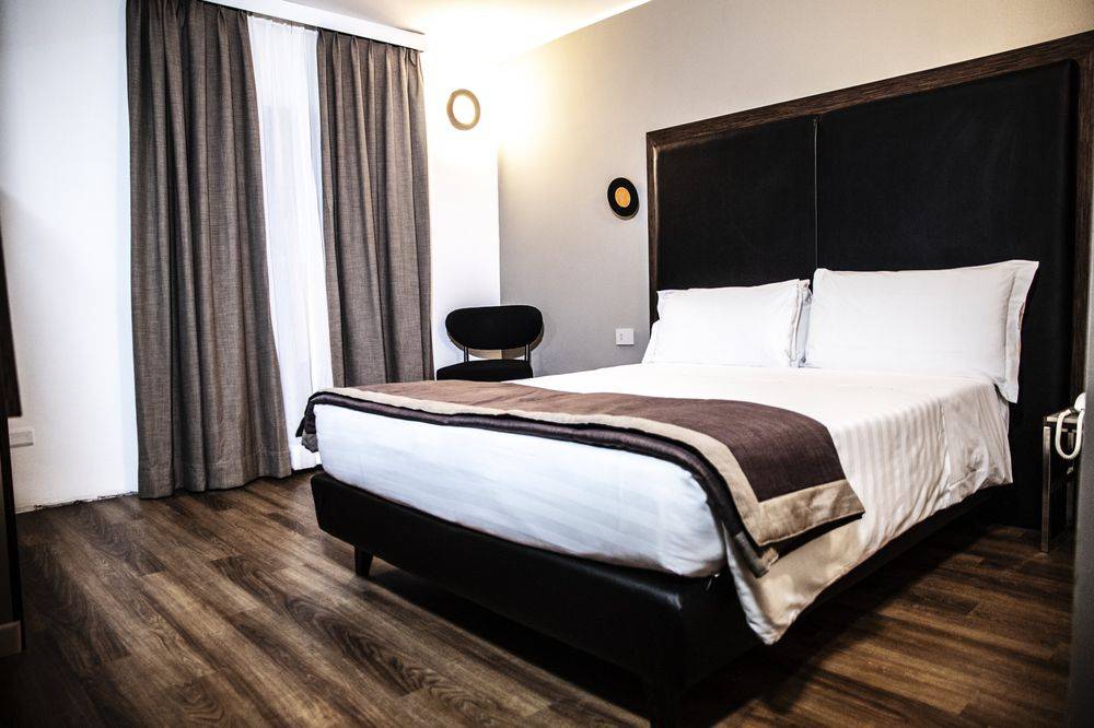 Al Manthia Hotel