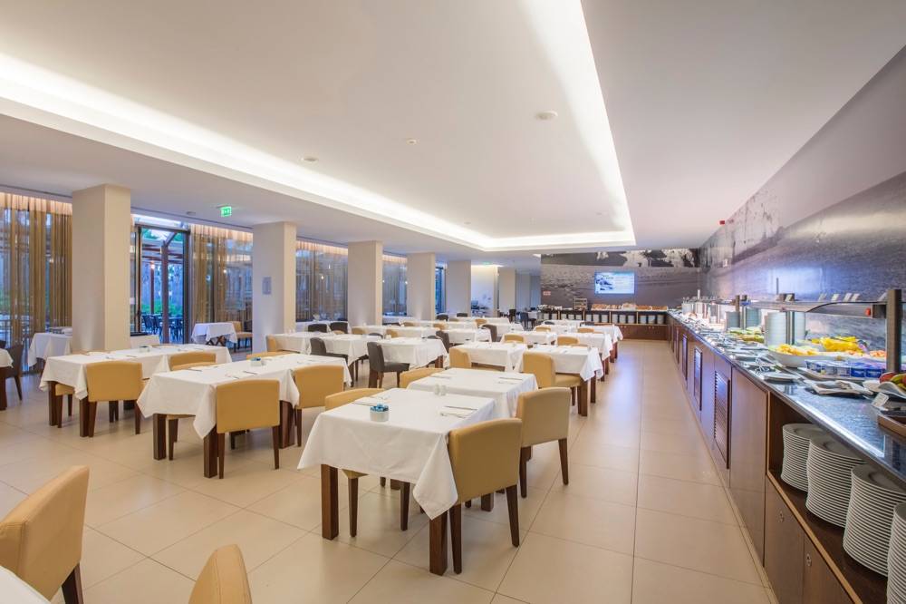 The Westin Algarve Salgados Beach Resort