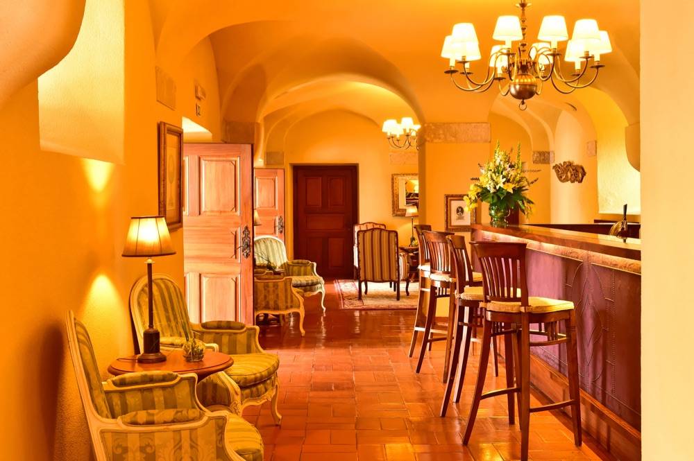 Pousada Castelo Palmela - Historic Hotel