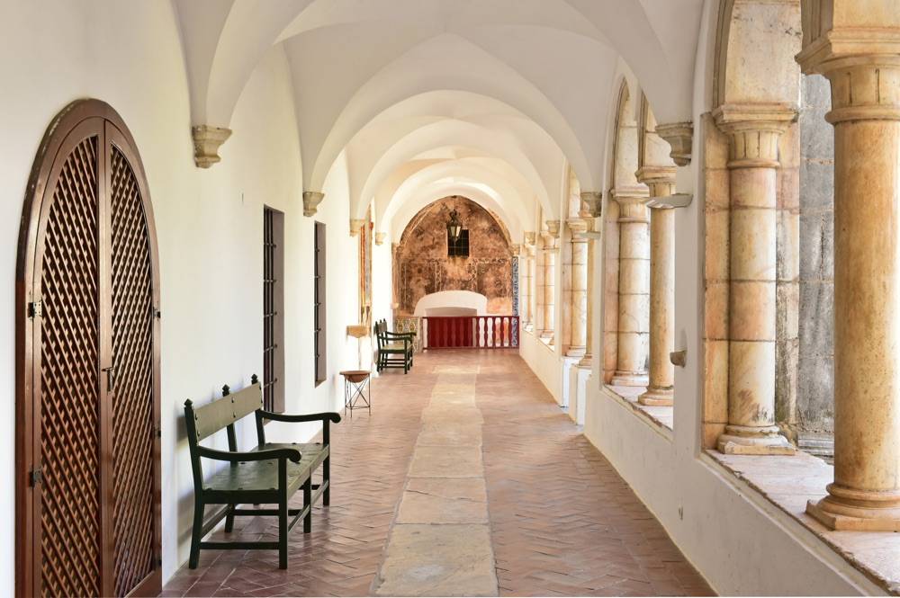 Pousada Convento Vila Viçosa - Historic Hotel