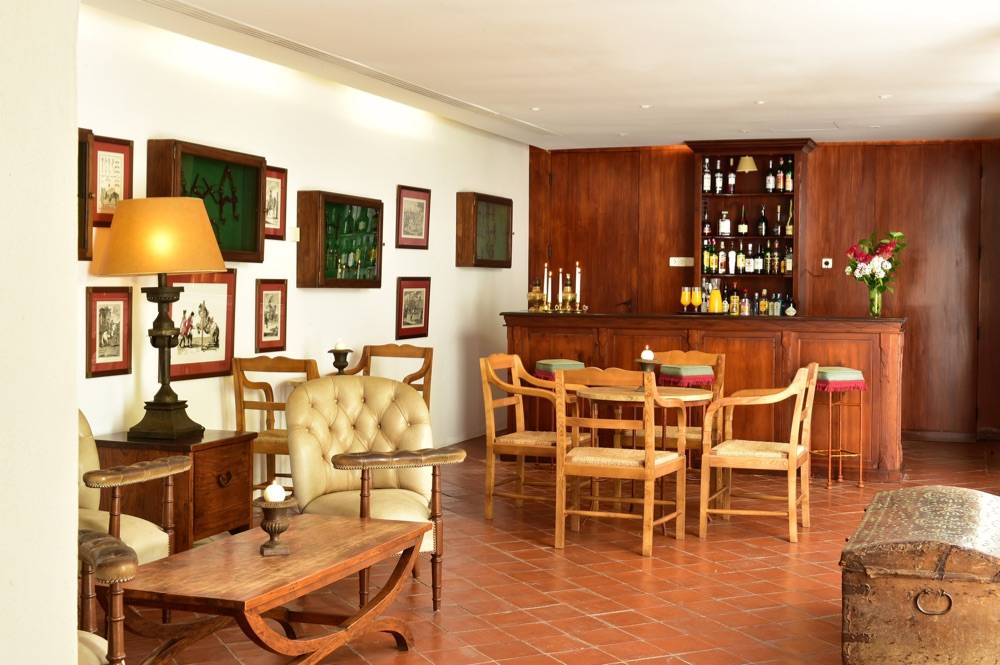 Pousada Convento Vila Viçosa - Historic Hotel