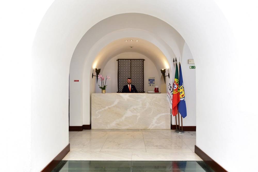 Pousada Convento Vila Viçosa - Historic Hotel
