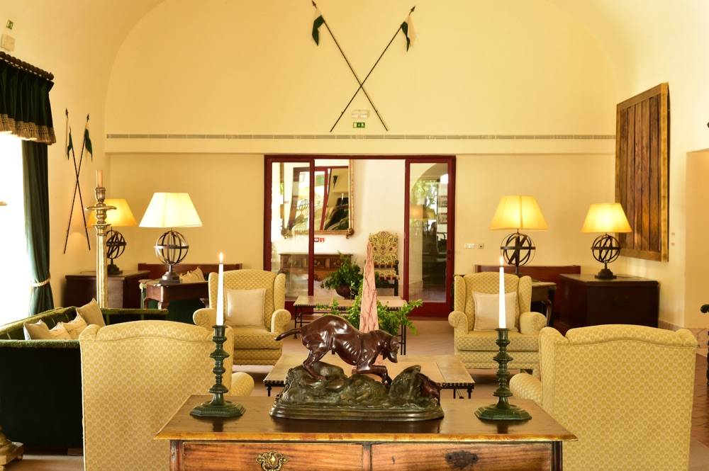 Pousada Convento Vila Viçosa - Historic Hotel
