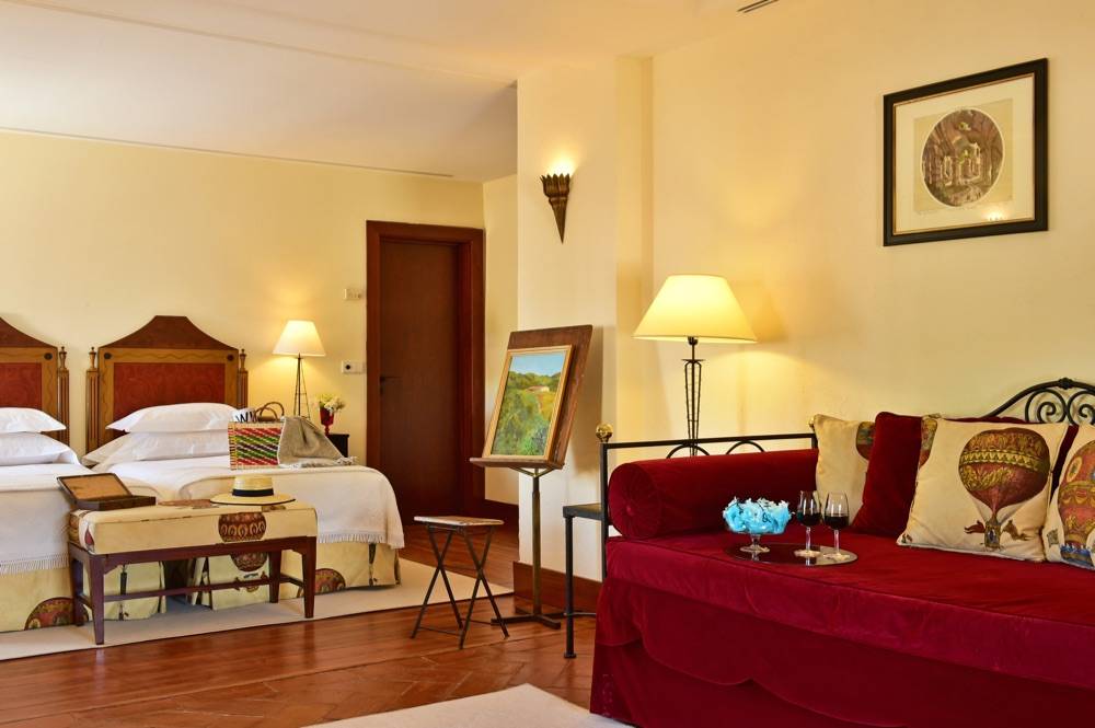 Pousada Convento Vila Viçosa - Historic Hotel