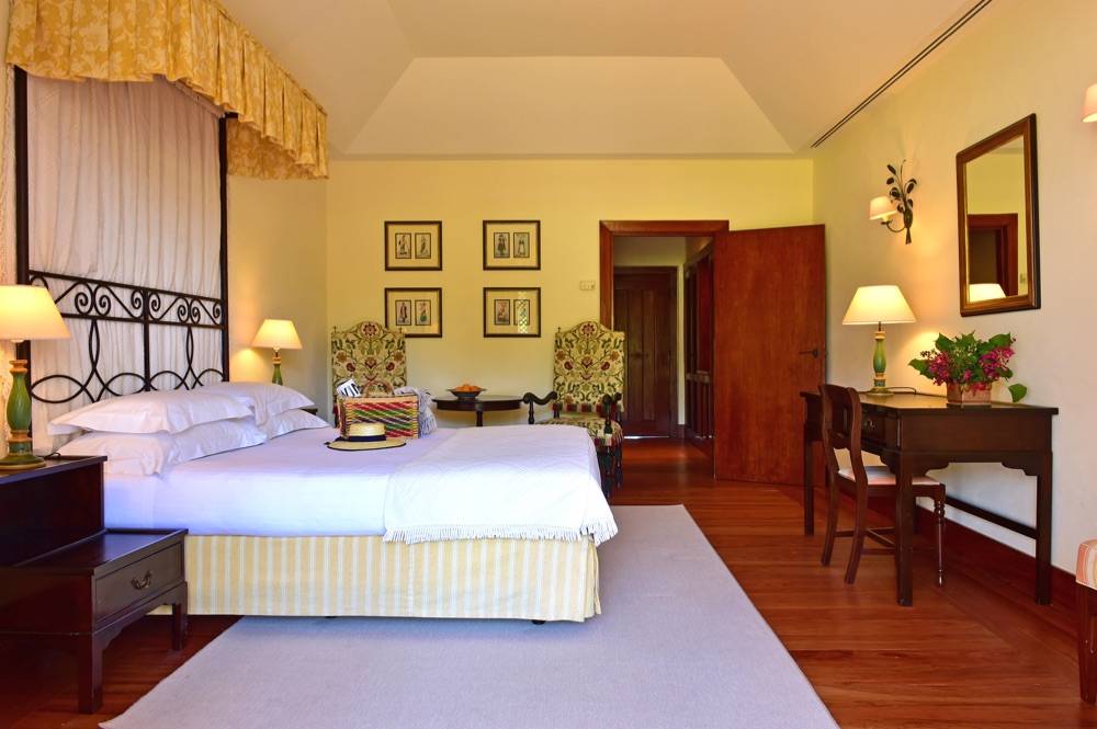 Pousada Convento Vila Viçosa - Historic Hotel