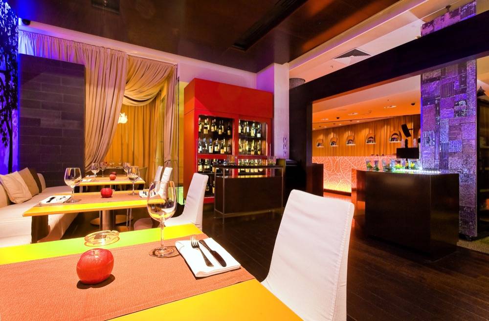 Golden Apple Boutique Hotel