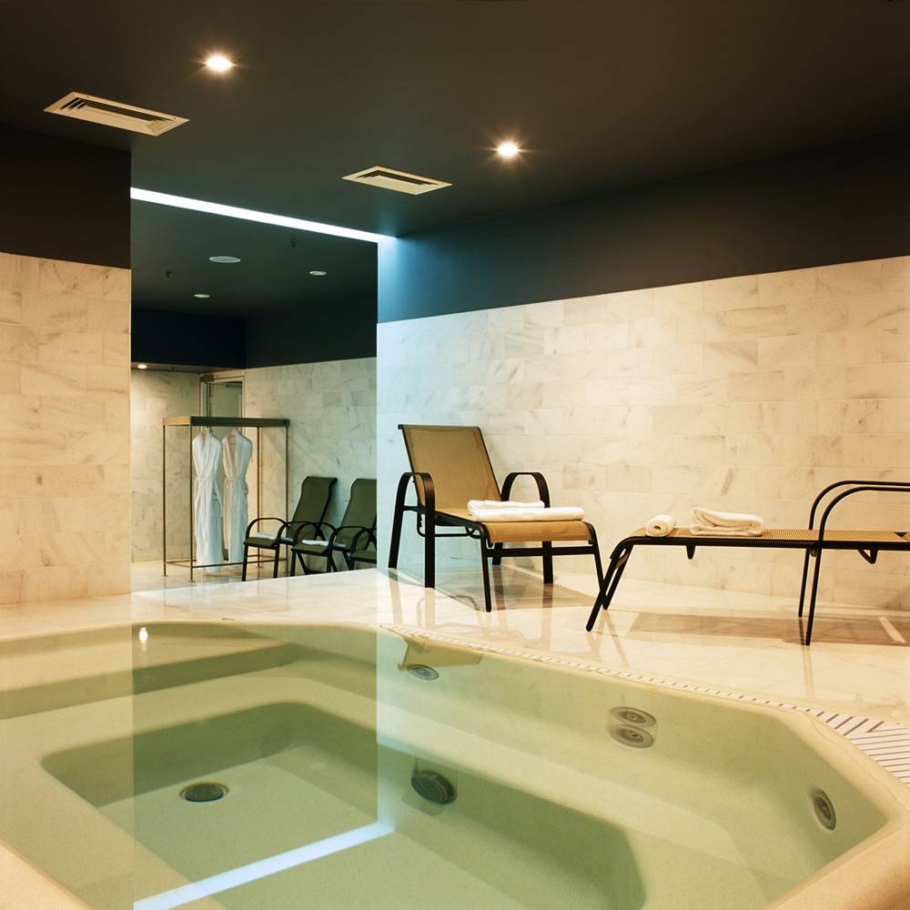 Golden Apple Boutique Hotel